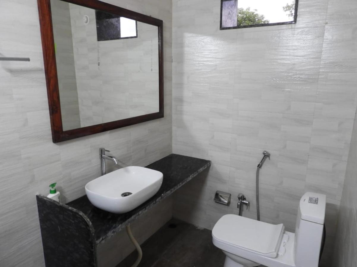 Jawai Balwant Villas Bijapur  Buitenkant foto